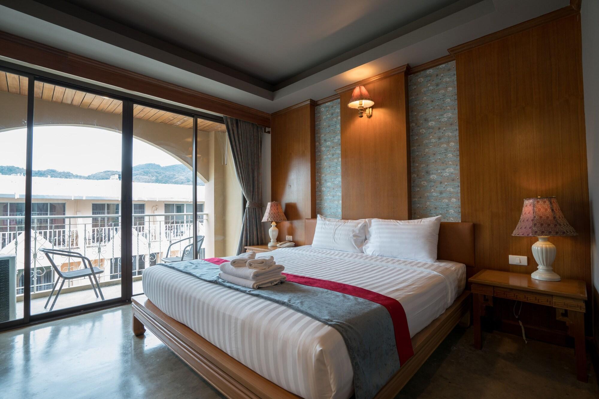 Minatale Phuket Hotel Patong Kültér fotó