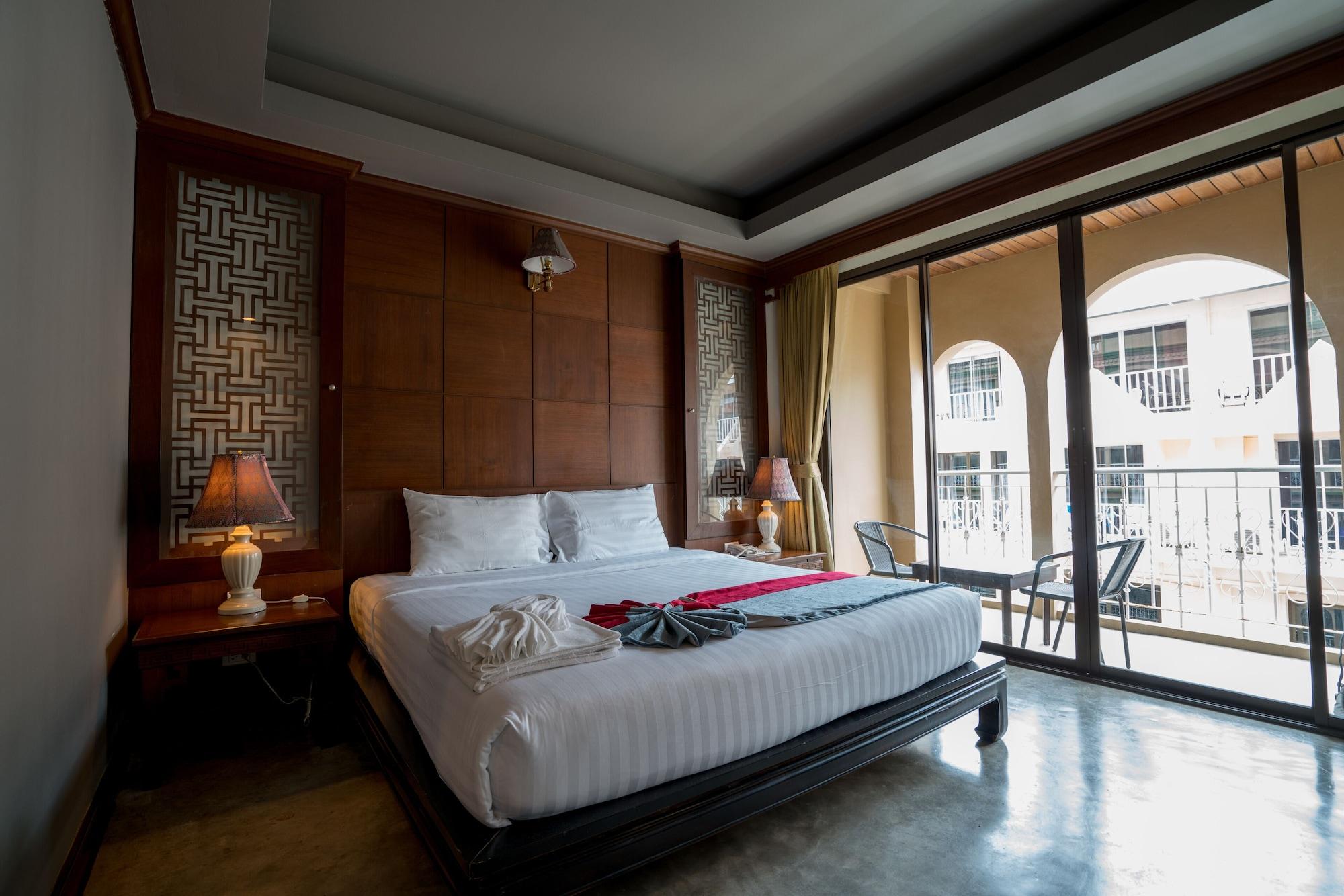 Minatale Phuket Hotel Patong Kültér fotó