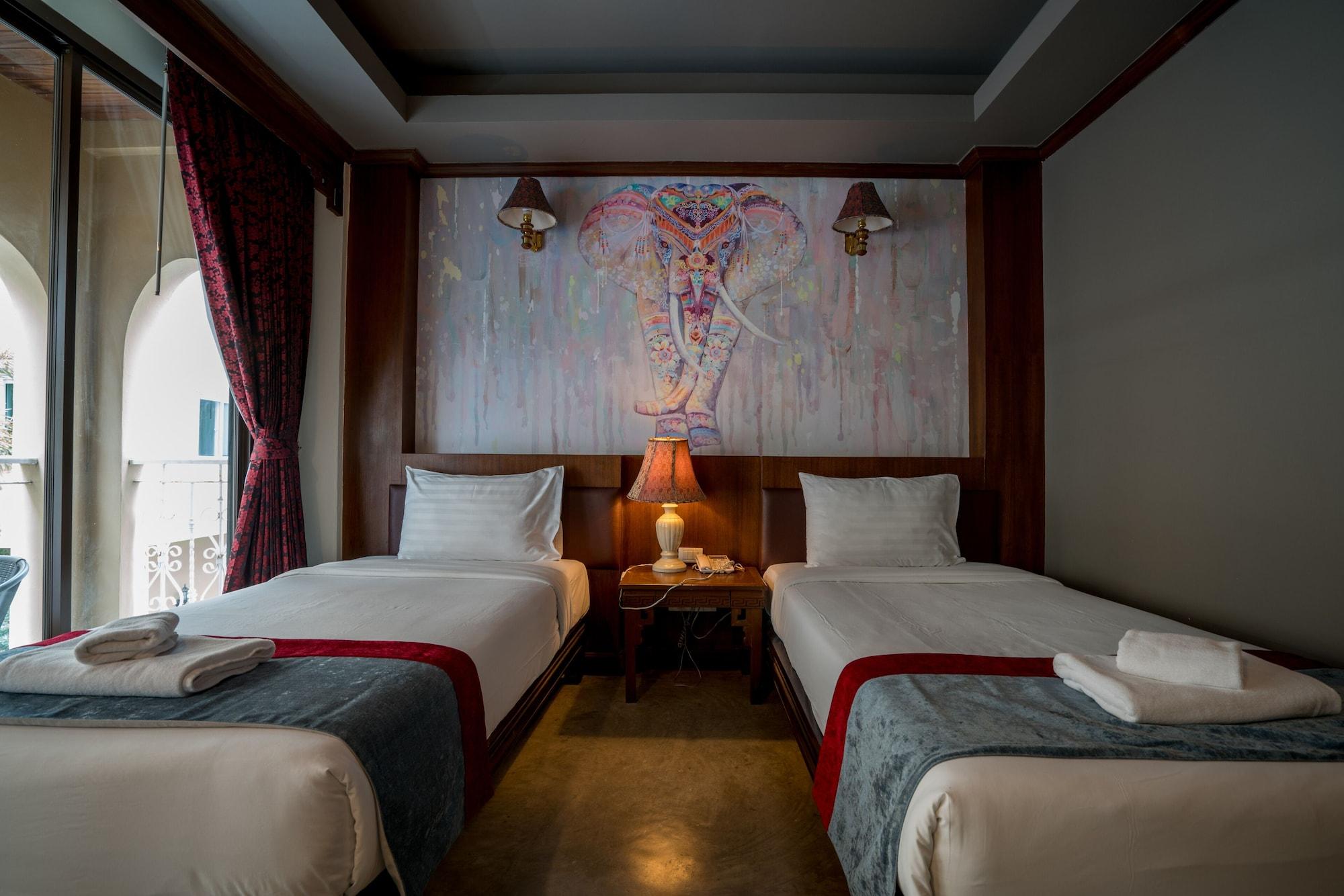 Minatale Phuket Hotel Patong Kültér fotó