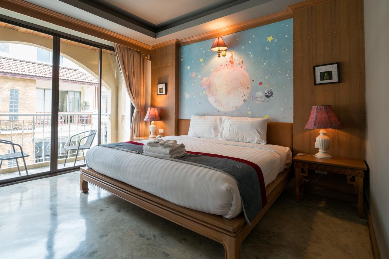 Minatale Phuket Hotel Patong Kültér fotó